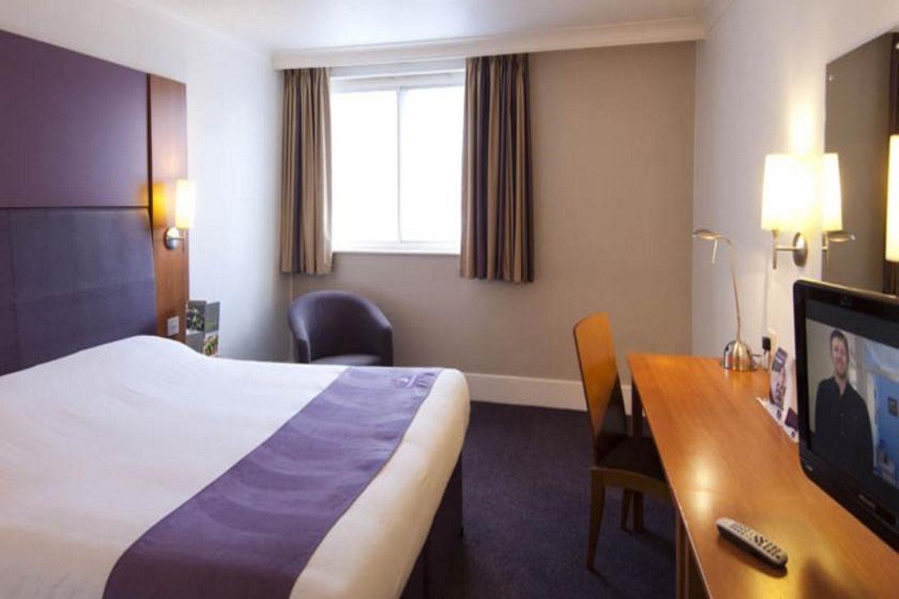 Premier Inn Glasgow Airport Paisley Kültér fotó